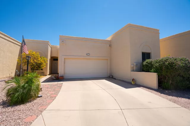 MLS: 6235755 Condo For Sale