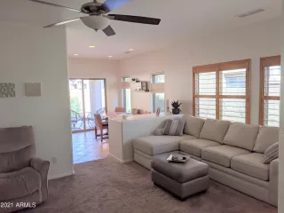 Photo #4: 6235853 Listing