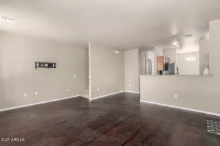 Photo #2: 6235932 Listing