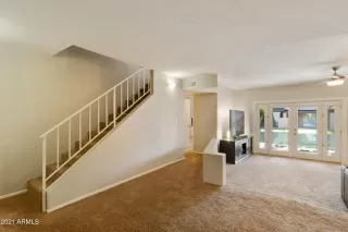 Photo #6: 6235963 Listing