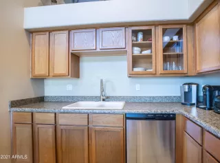 Photo #2: 6235968 Listing