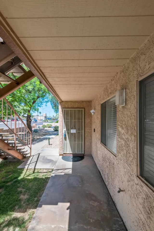 MLS: 6235991 Condo For Sale