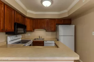 Photo #5: 6236099 Listing