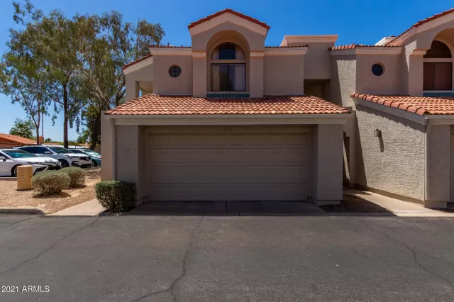 MLS: 6236112 Condo For Sale