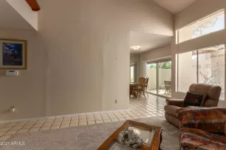 Photo #4: 6236112 Listing