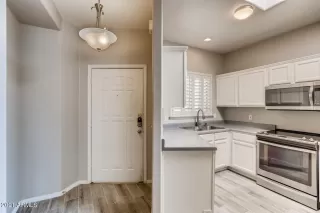 Photo #3: 6236238 Listing