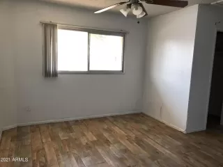 Photo #5: 6236292 Listing