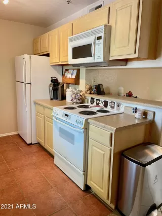 Photo #3: 6236341 Listing 