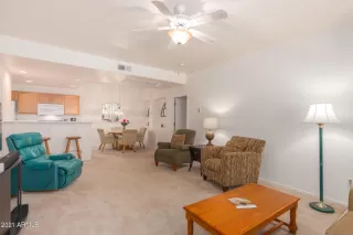 Photo #4: 6237011 Listing