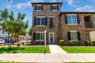 Photo #1: 6237111 Listing 