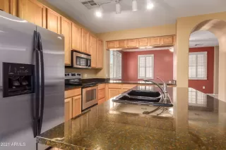 Photo #2: 6237111 Listing 