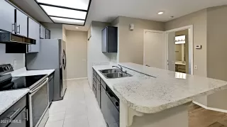 Photo #5: 6237603 Listing