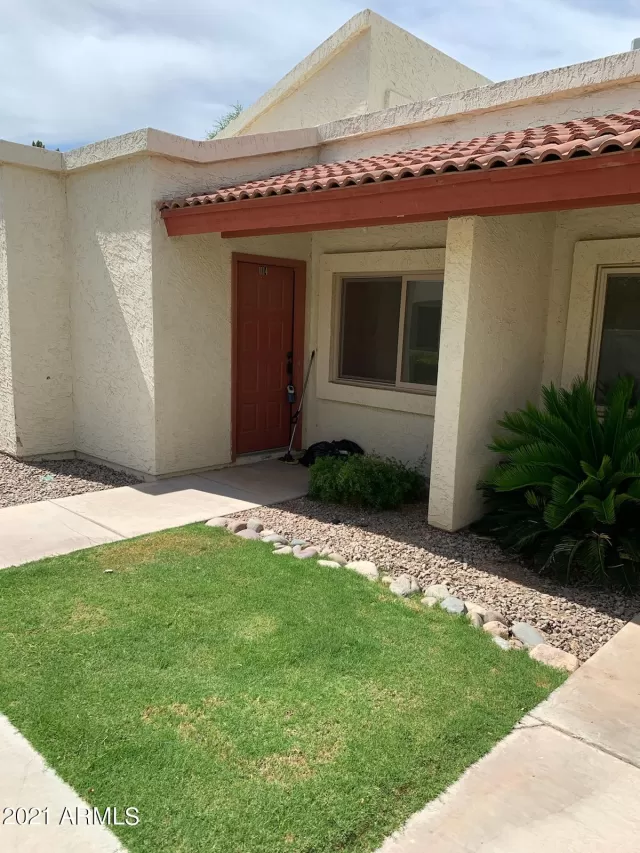 MLS: 6237779 Condo For Sale