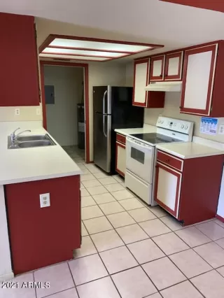 Photo #2: 6237779 Listing