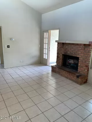 Photo #6: 6237779 Listing