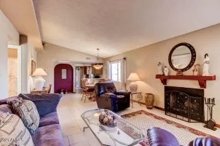 Photo #2: 6237879 Listing