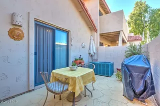 Photo #6: 6237879 Listing