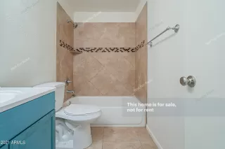 Photo #5: 6238135 Listing