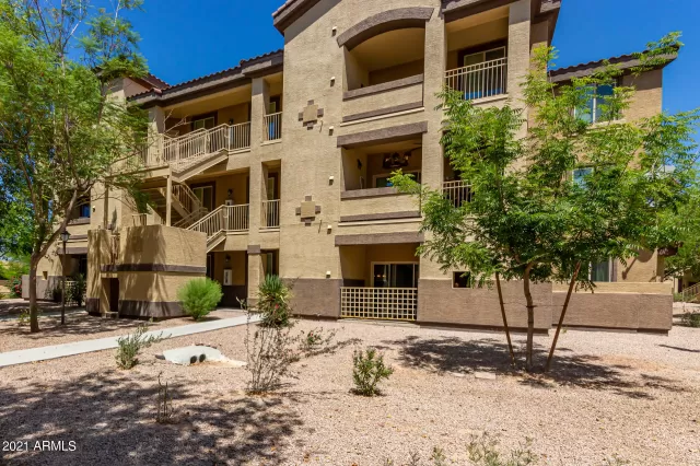 MLS: 6238190 Condo For Sale