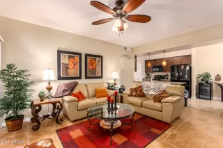 Photo #3: 6238190 Listing