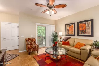 Photo #4: 6238190 Listing