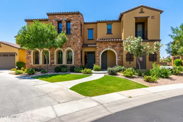 MLS: 6238405 Condo For Sale