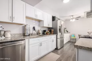 Photo #4: 6238520 Listing