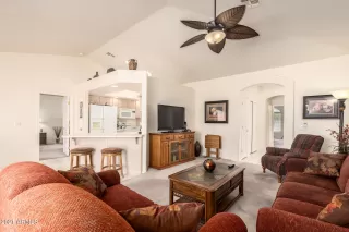 Photo #4: 6238561 Listing 