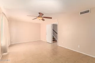 Photo #3: 6238626 Listing 