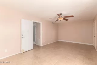 Photo #5: 6238626 Listing 