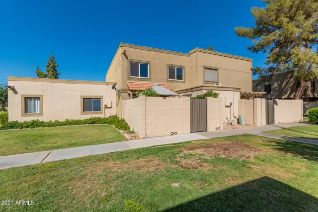 MLS: 6238705 Condo For Sale