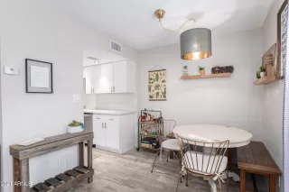 Photo #3: 6238705 Listing