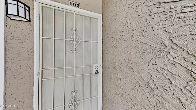 MLS: 6238750 Condo For Sale