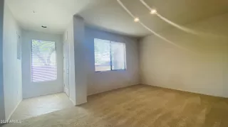 Photo #4: 6238897 Listing