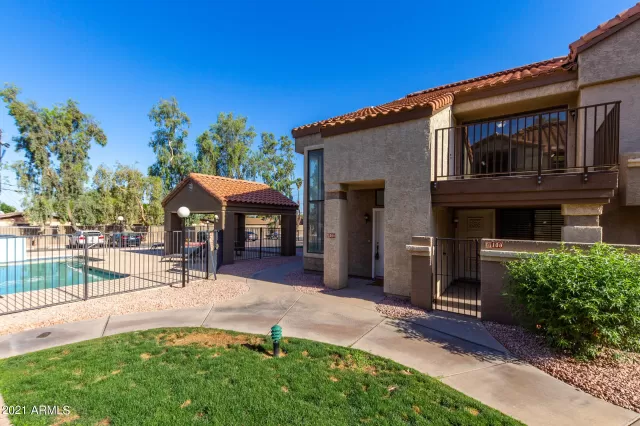 MLS: 6239066 Condo For Sale