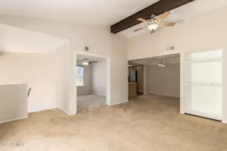 Photo #6: 6239066 Listing