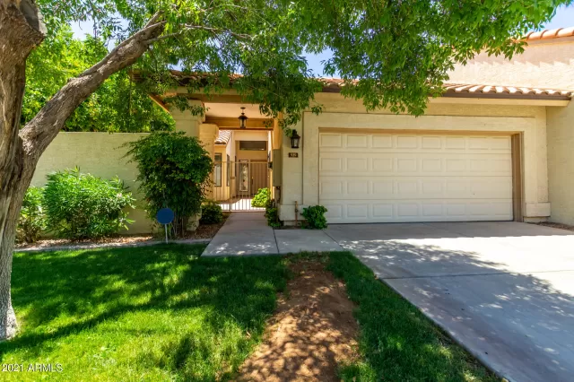 MLS: 6239171 Condo For Sale