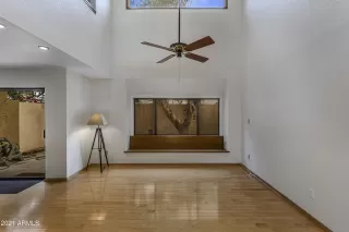 Photo #1: 6239229 Listing