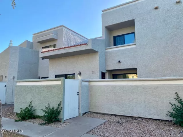MLS: 6239277 Condo For Sale