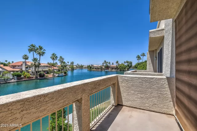 MLS: 6239386 Condo For Sale