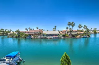 Photo #4: 6239386 Listing