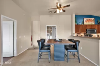 Photo #4: 6239516 Listing