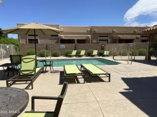 Photo #2: 6239591 Listing