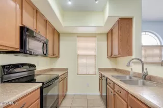 Photo #2: 6239628 Listing