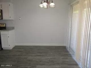 Photo #6: 6239680 Listing