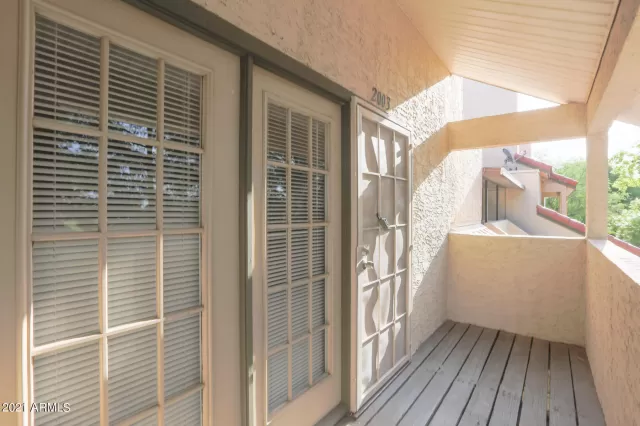 MLS: 6239715 Condo For Sale