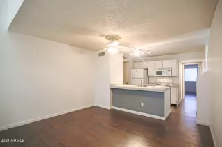 Photo #3: 6239715 Listing