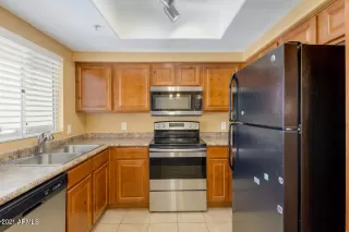 Photo #6: 6239751 Listing