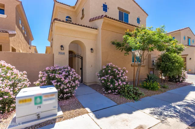 MLS: 6239821 Condo For Sale