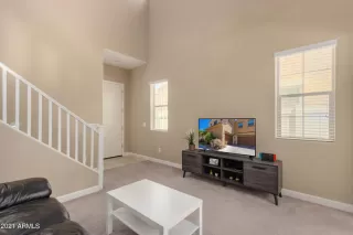 Photo #5: 6239821 Listing 